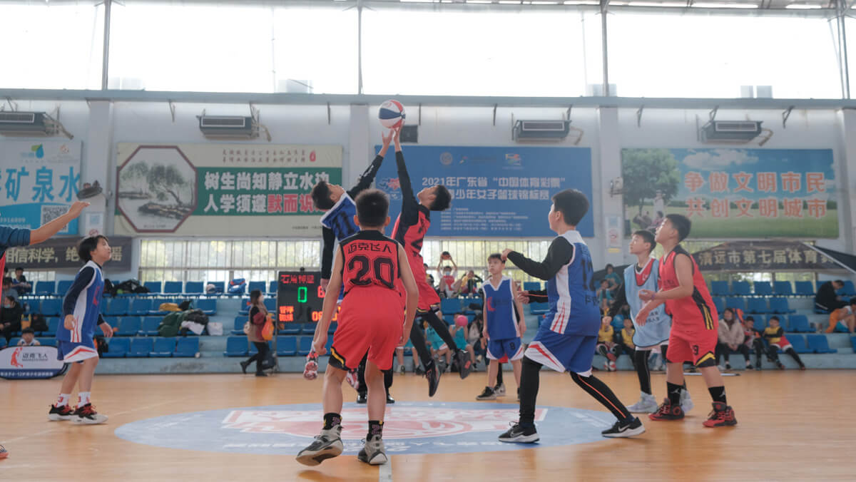 篮球赛场上精彩瞬间-迈克飞人篮球杯全国联赛（广东赛区）圆满落幕