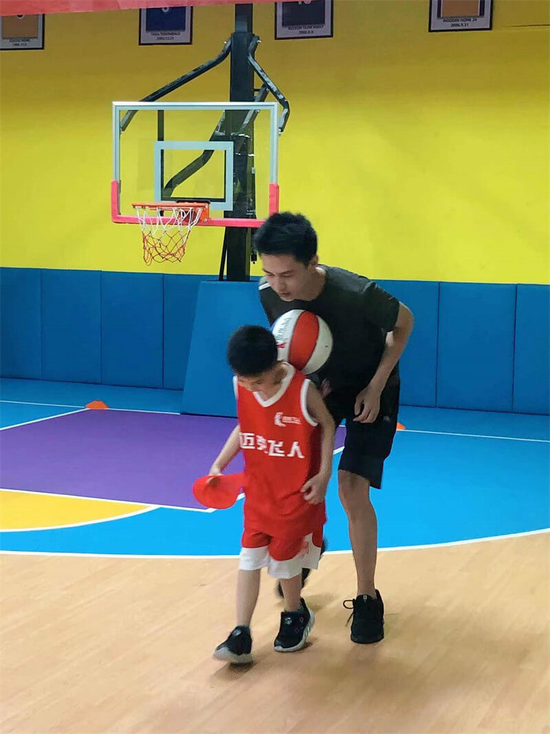 迈克飞人篮球俱乐部朝南国际场馆第一届嘉年华——亲子运动会圆满结束！(图12)